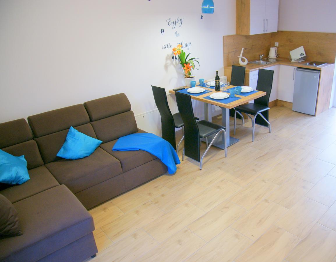 Koral Apartmenty Сърбиново Екстериор снимка