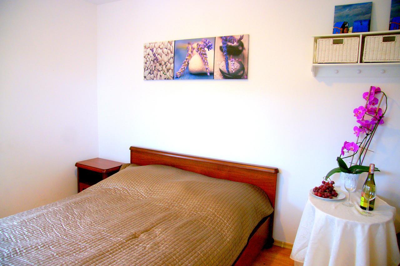 Koral Apartmenty Сърбиново Екстериор снимка